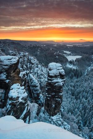 Himmelsglühen im Winter