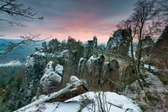 Basteibrücke im leichten Winterkleid