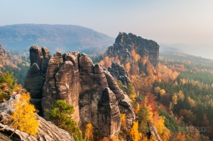 Rauschensteine im Herbstgewand